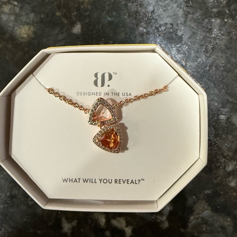 Bomb Party—Elegant Gold and Orange Pendant Necklace